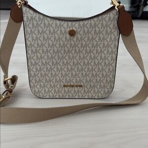 Michael Kors Cream and Brown Crossbody Bag with Gold-Tone Hardware
